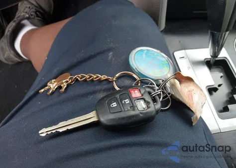 2012 Toyota Camry Le from USA, damaged, VIN 4T1BF1FK0CU185312